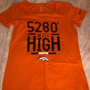 Denver broncos shirt (women’s)